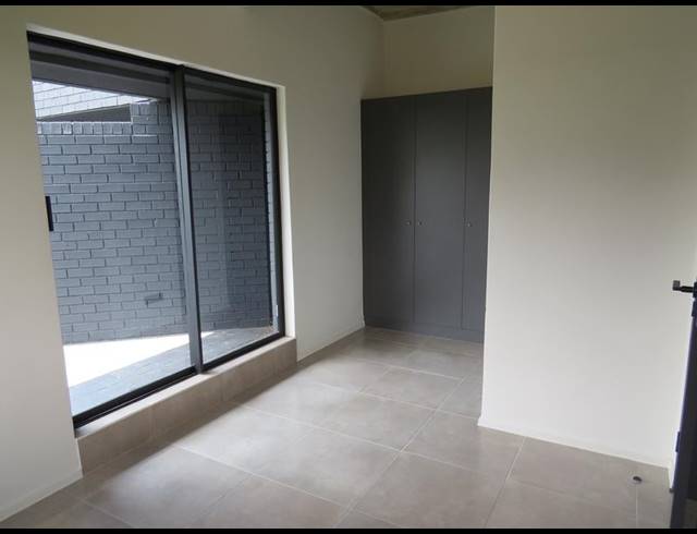 1 BEDROOM PROPERTY TO RENT IN SANDTON CITY